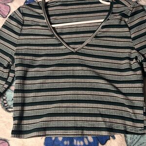 Striped Long-sleeve Crop Top🤎💚🖤